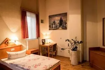 فندق Restaurant Zur Kanne