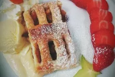 Hotel & Restaurant Zur Weintraube