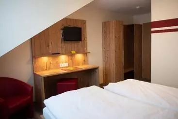 Пансион Gasthaus Stroh