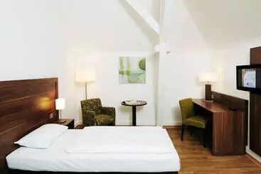 酒店 Bildungshaus St. Bernhard Wohnen Und Tagen