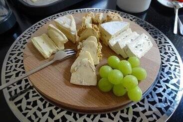 Отель Karolingerhof