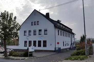 בית מלון כפרי Laacher Lay