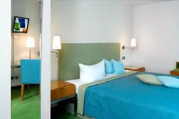 Pensão Restaurant Hotel Maien