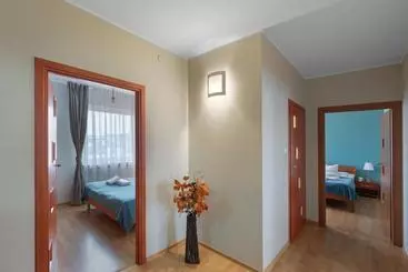 관광객 아파트 City Town