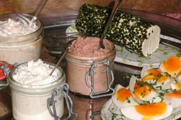 Pensiune Winzerhof & Gästehaus Bernhard