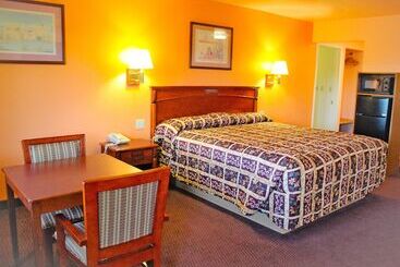 فندق Hawthorne's Best Inn