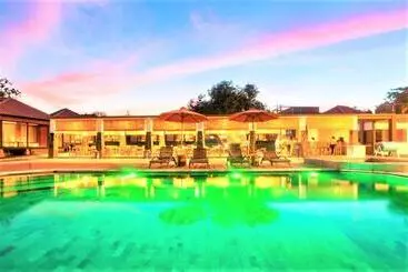 Otel Hi Blue Bali Melasti Dive Resort