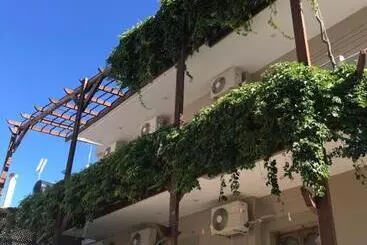 Pension Nikos