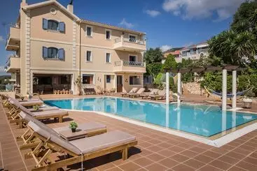 هتل Dianas Studios