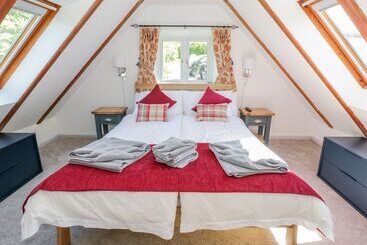 茅舍 The Barn At Waen Y Ffynnon