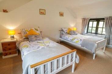 Mökkimajoitus Thorny Tallet