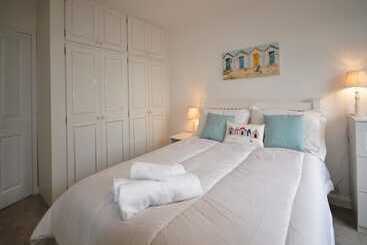 بيت ريفى Pebbles