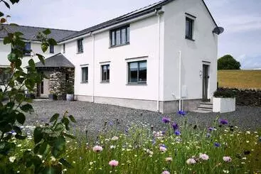 Mökkimajoitus Yew Fold