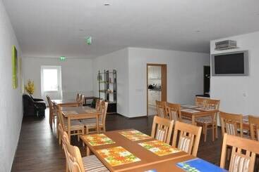 בית מלון כפרי Haflingerhof Noack