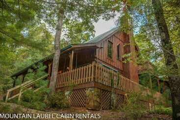 별장 Chasing Rainbows