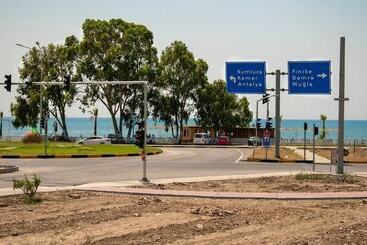 酒店 Baykal Pansiyon