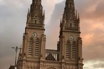 Huoneistohotelli Lujan Homes