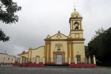 Carmelo Hostel & Garden