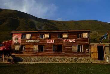 فندق Avusor Simge Pansiyon