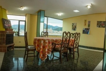 Hotel Flores El Marquez