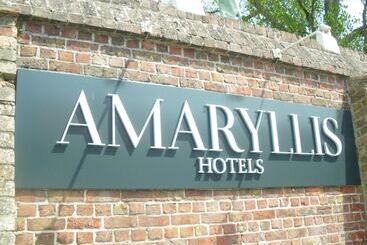 تختخواب و صبحانه Amaryllis Hotel Veurne