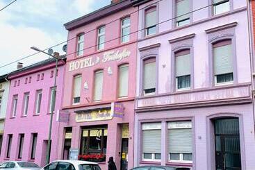 בית מלון כפרי Am Freihafen