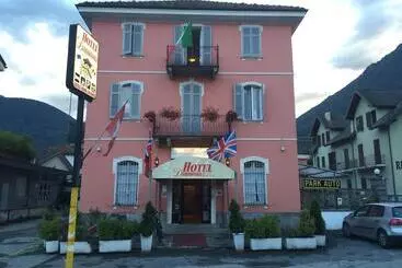 ホテル Domodossola