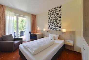 Hotel Schade S Wohlfühl