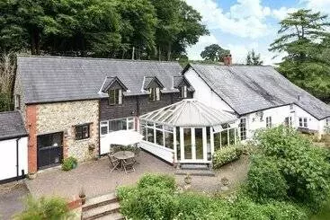 Casa Rural Castle Hill Farm