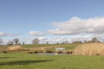 コテージ The Barn