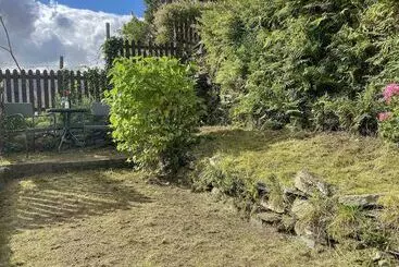 Mökkimajoitus Ty Cynon