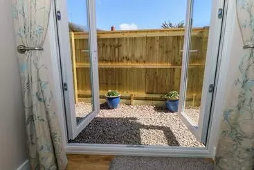 Mökkimajoitus Woodpecker Lodge