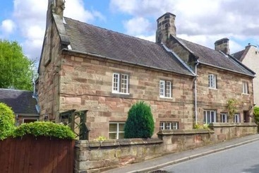 コテージ Ash House