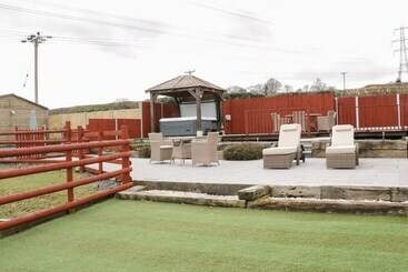 Bryn Derw Holiday Cottage