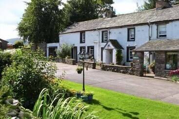 茅舍 Gill Head Farm