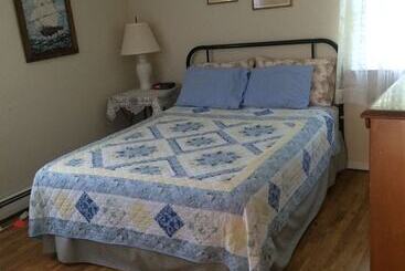 Carole S Place B & B