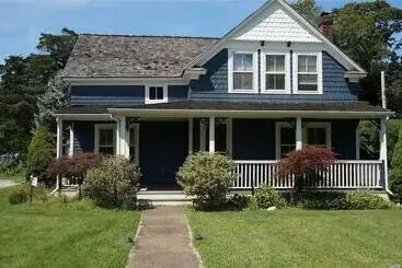 Carole S Place B & B