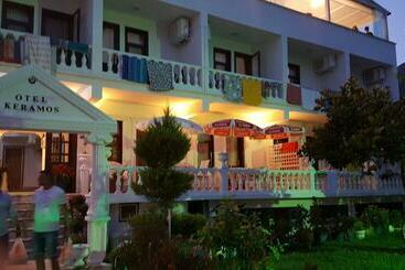 Hotel Keramos Boutique