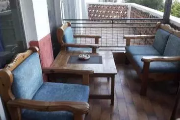 Hotelli Zakros Rooms Restaurant