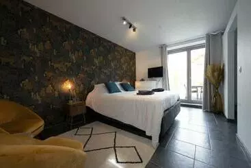 ペンション Le Presbytère De Sautour