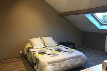 膳宿费 Residence Jantet