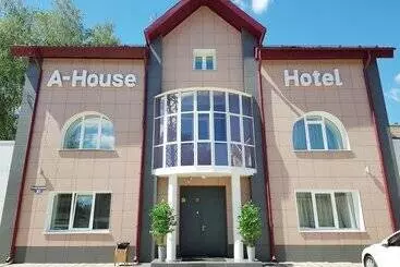 ホテル A House