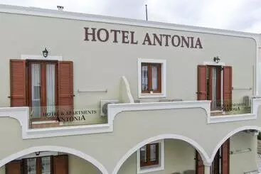 هتل Antonia