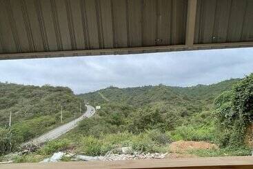 مسافرخانه Punta Hills Montanita