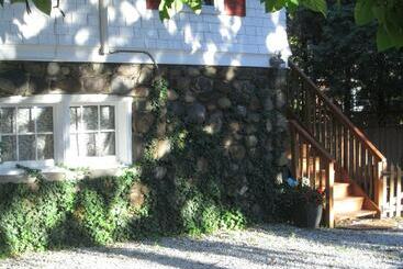 Panzió Dancing Tree Guest Suite