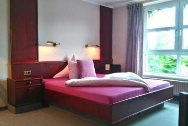 Отель Am Hasengarten