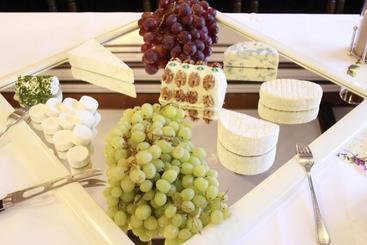 Ummen Hotel&restaurant