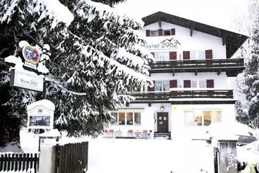 Hostel 2962