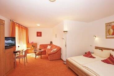 Land  Und Aktivhotel Altmühlaue