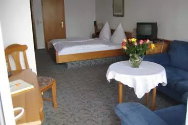 Отель Schönberger Hof